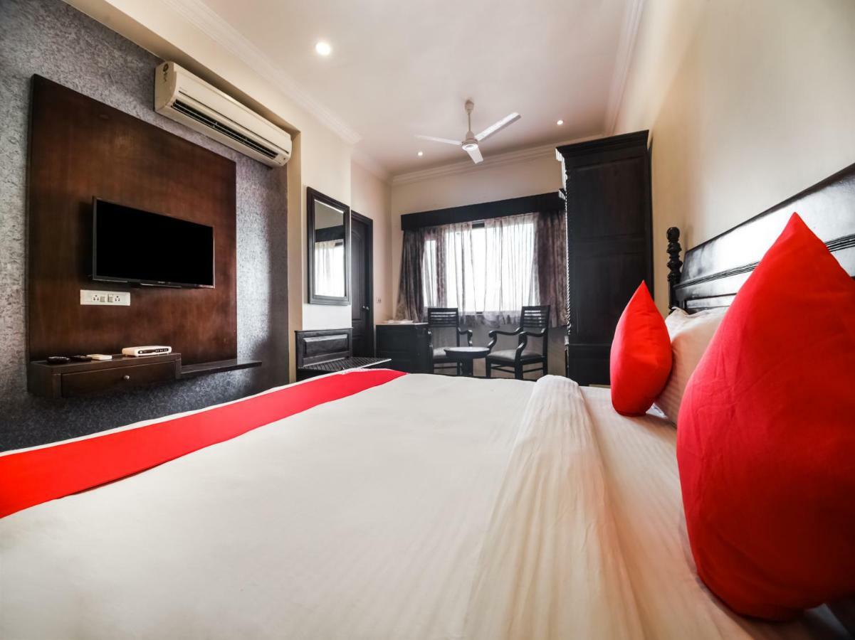 Oyo 1681 Hotel Devansh 烏代浦 外观 照片