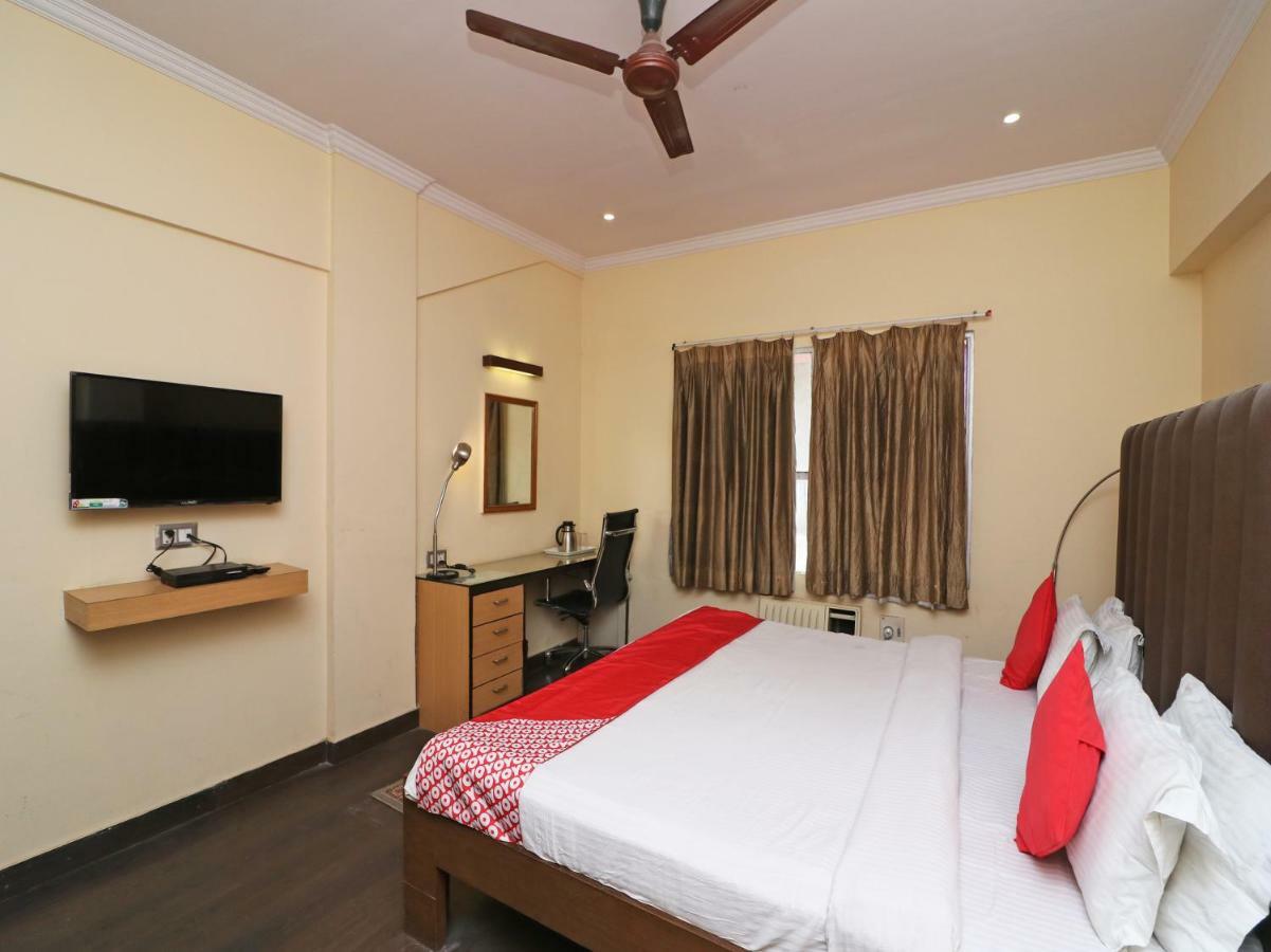 Oyo 1681 Hotel Devansh 烏代浦 外观 照片
