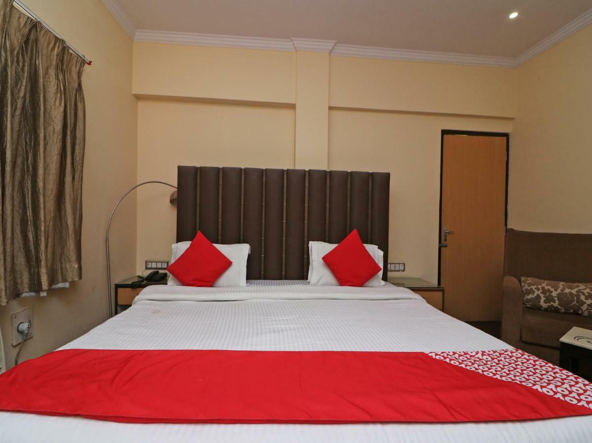 Oyo 1681 Hotel Devansh 烏代浦 外观 照片