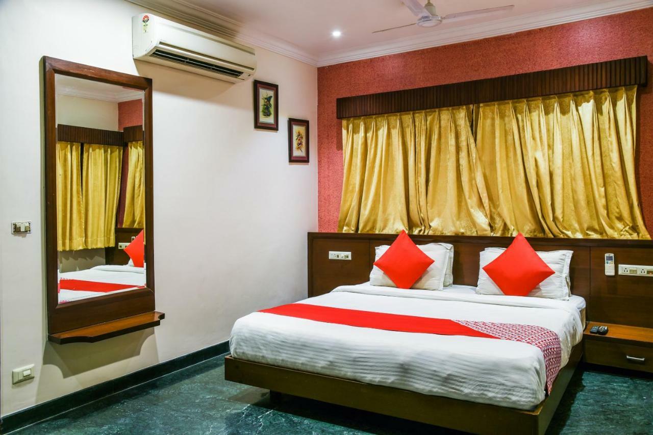 Oyo 1681 Hotel Devansh 烏代浦 外观 照片