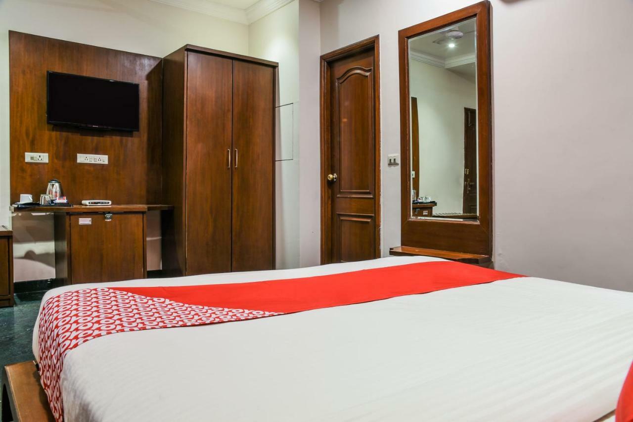 Oyo 1681 Hotel Devansh 烏代浦 外观 照片